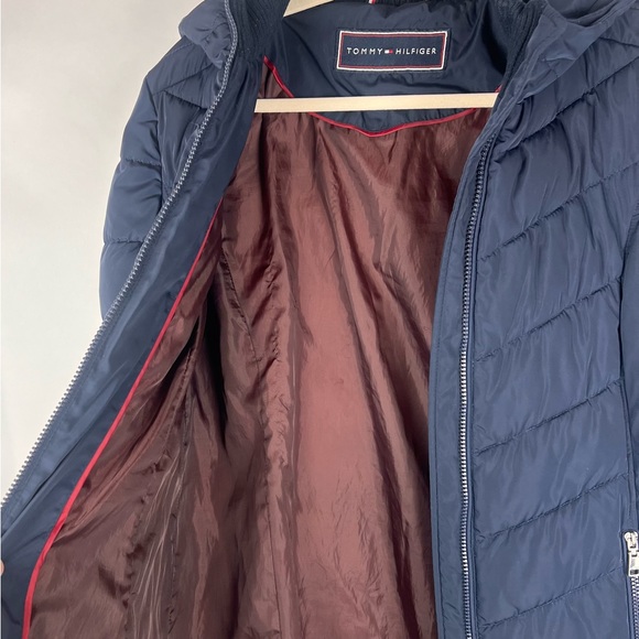 Tommy Hilfiger Navy Puffer Coat Size M - Picture 6 of 11